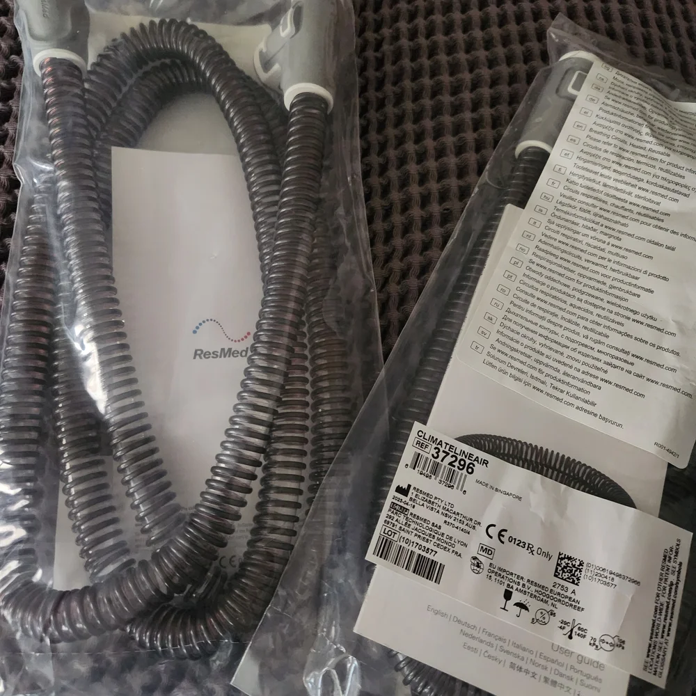 ResMed ClimateLineAir Tubing - Black - Picture 1 of 4